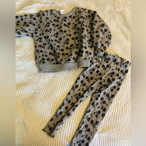 Gray Floral Print set